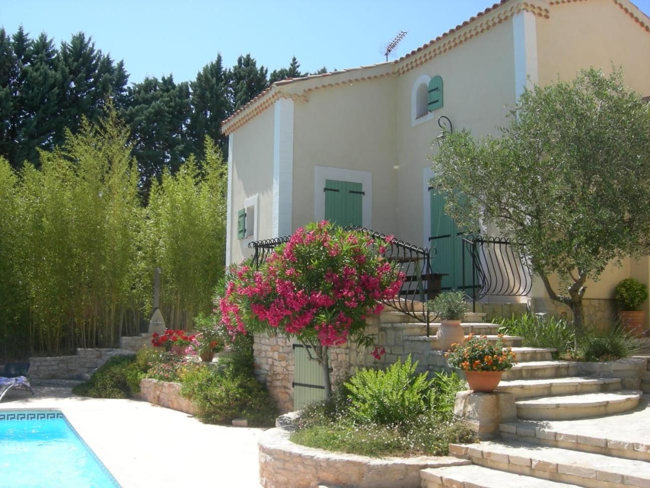 Vacances Carnoux-en-Provence المظهر الخارجي الصورة